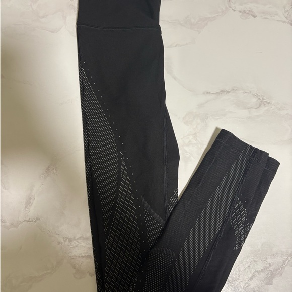 Lululemon Mapped Out High Rise Tight - Picture 3 of 4